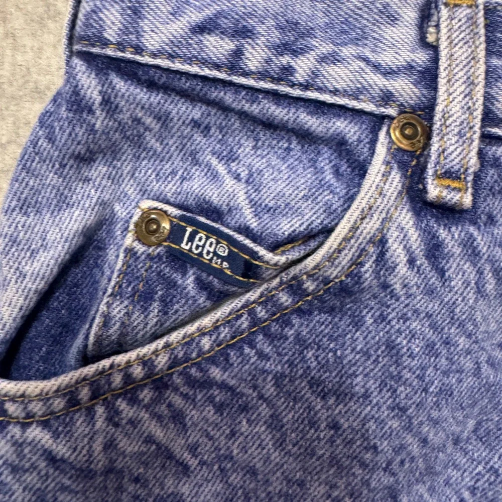 Vintage Lee Riders‎ High Waisted Mom Jeans Acid Wash Blue Tapered Leg 24 Waist